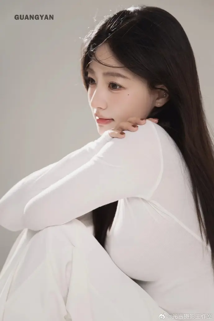 下载器流量监测图